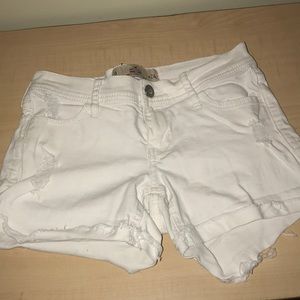 White hollister shorts